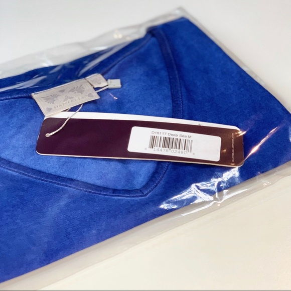 NWT Royal Blue V-Neck Oil Dye Tee - Picture 6 of 6